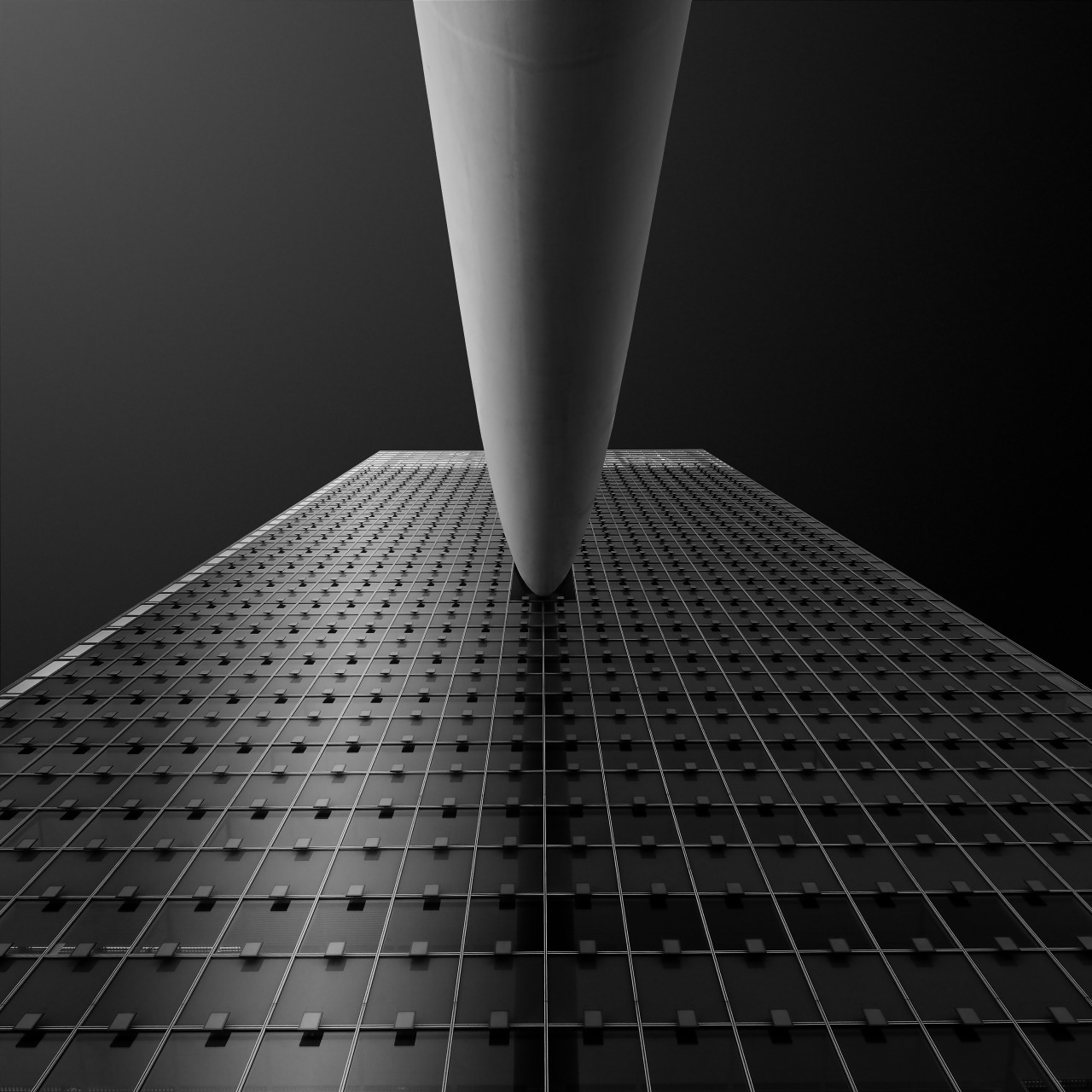 Archillect ID 187351