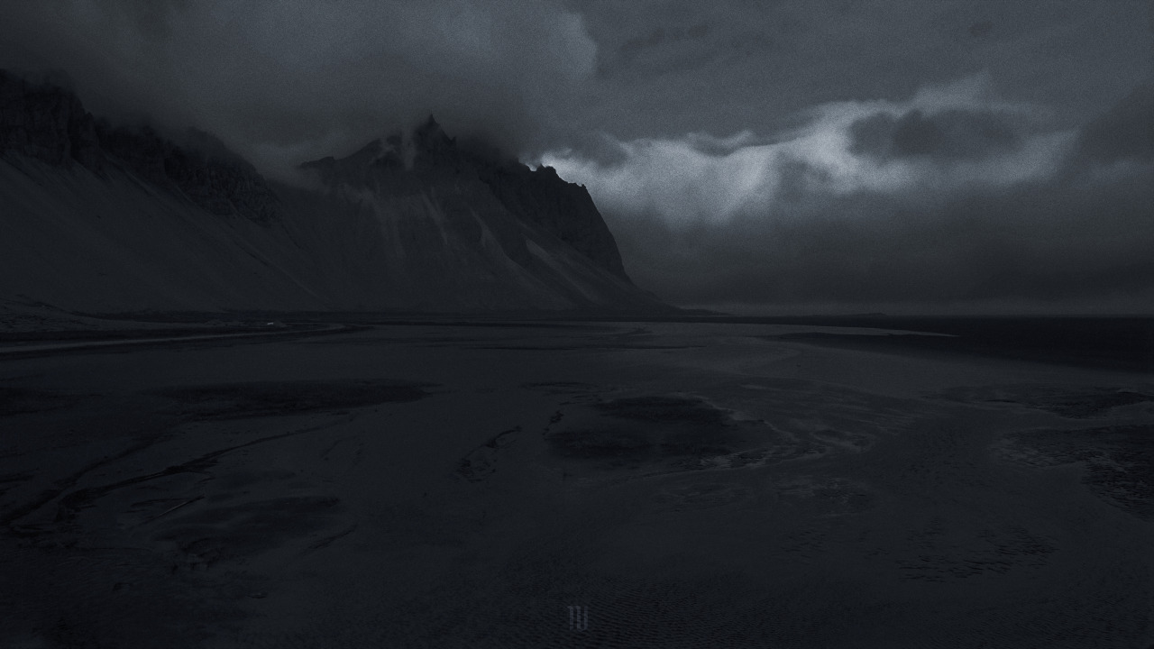 Archillect ID 187357