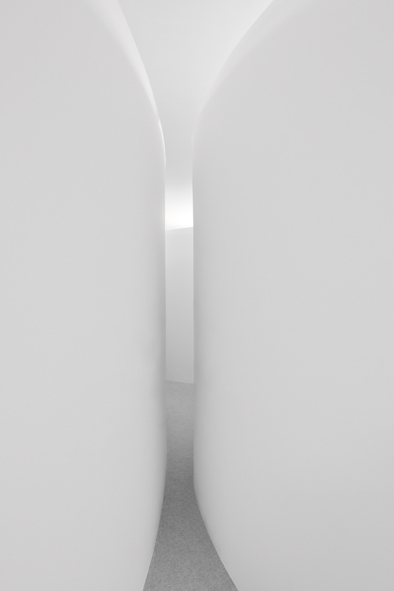 Archillect ID 187651
