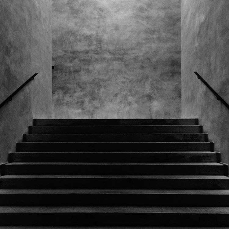 Archillect ID 187668