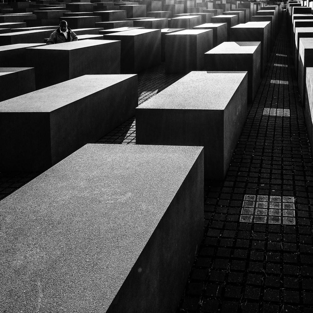 Archillect ID 187677