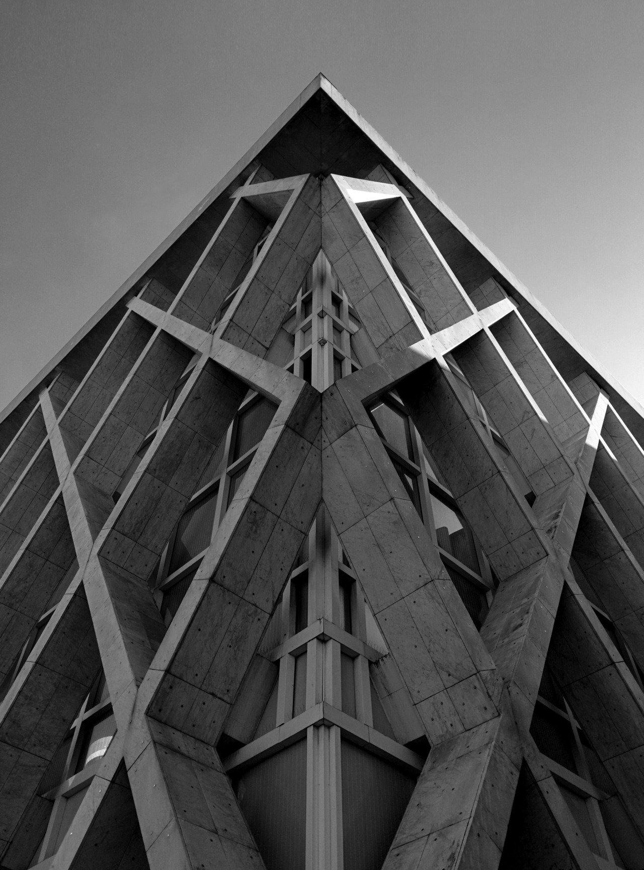 Archillect ID 187921