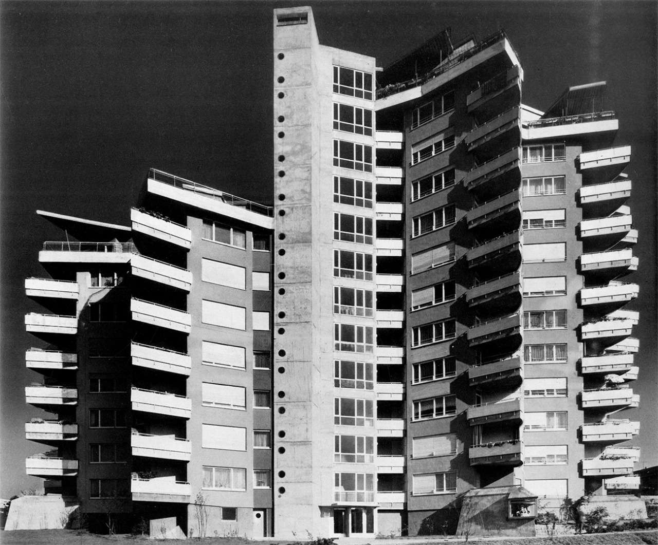 Archillect ID 188224