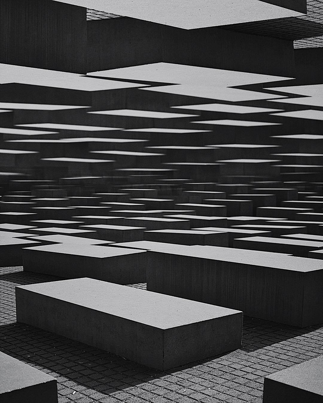 Archillect ID 189058