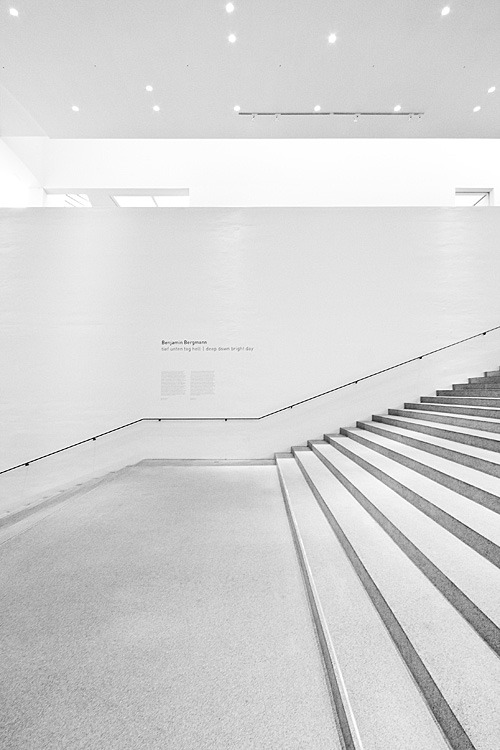 Archillect ID 189126