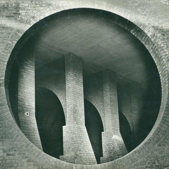 Archillect ID 189912