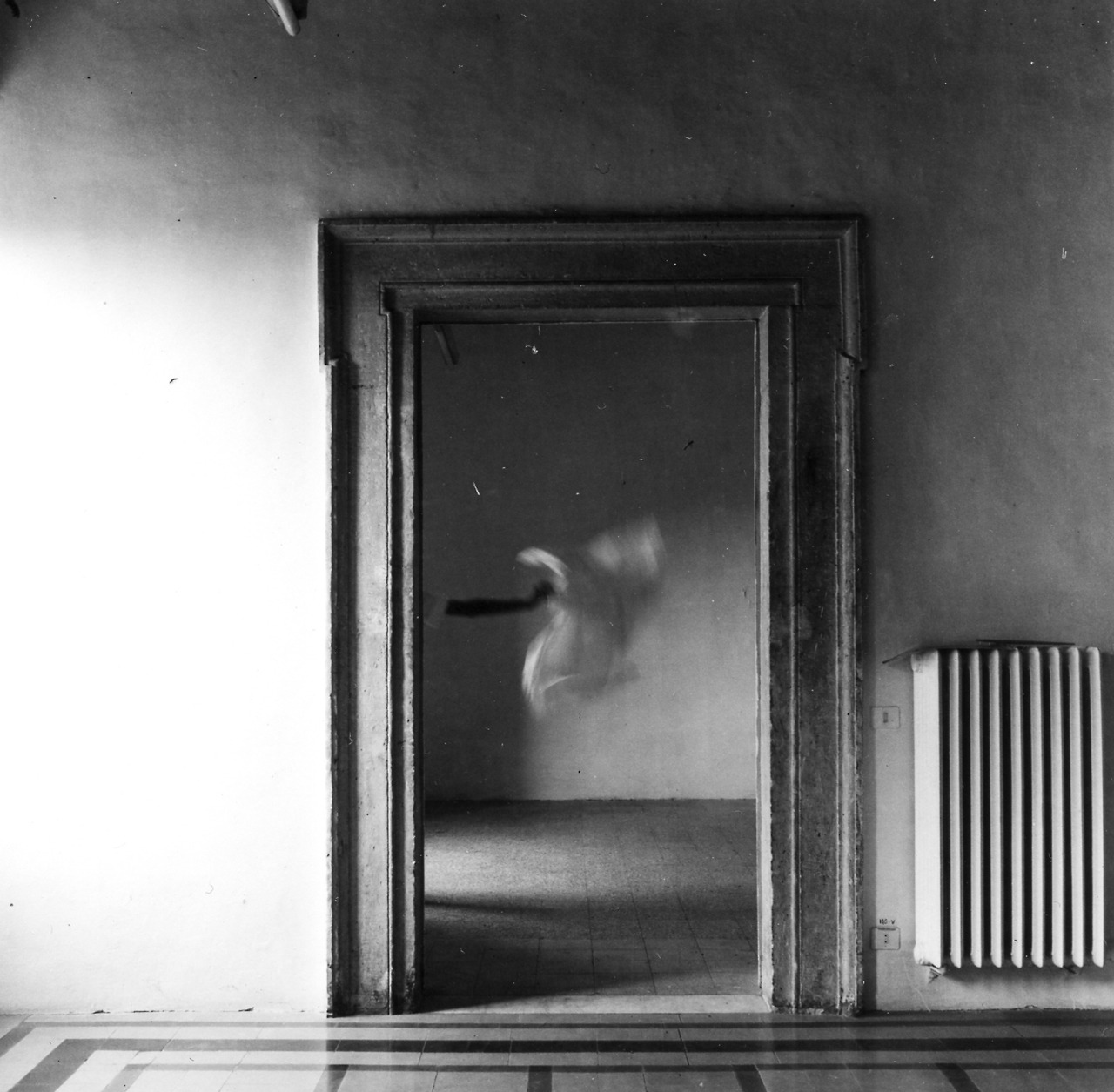 Archillect ID 190346