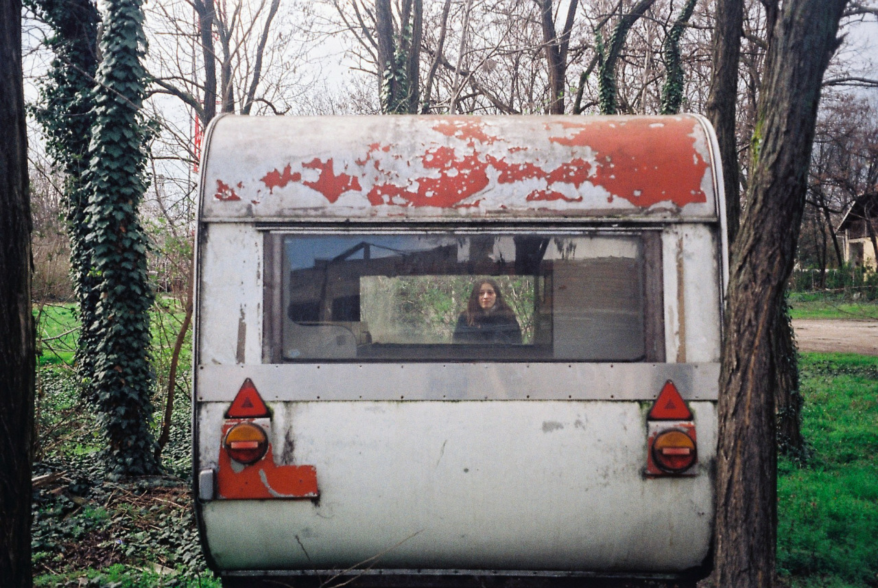 Archillect ID 190380
