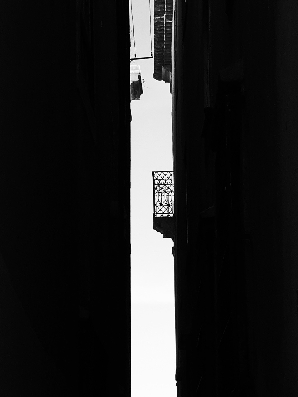Archillect ID 190443