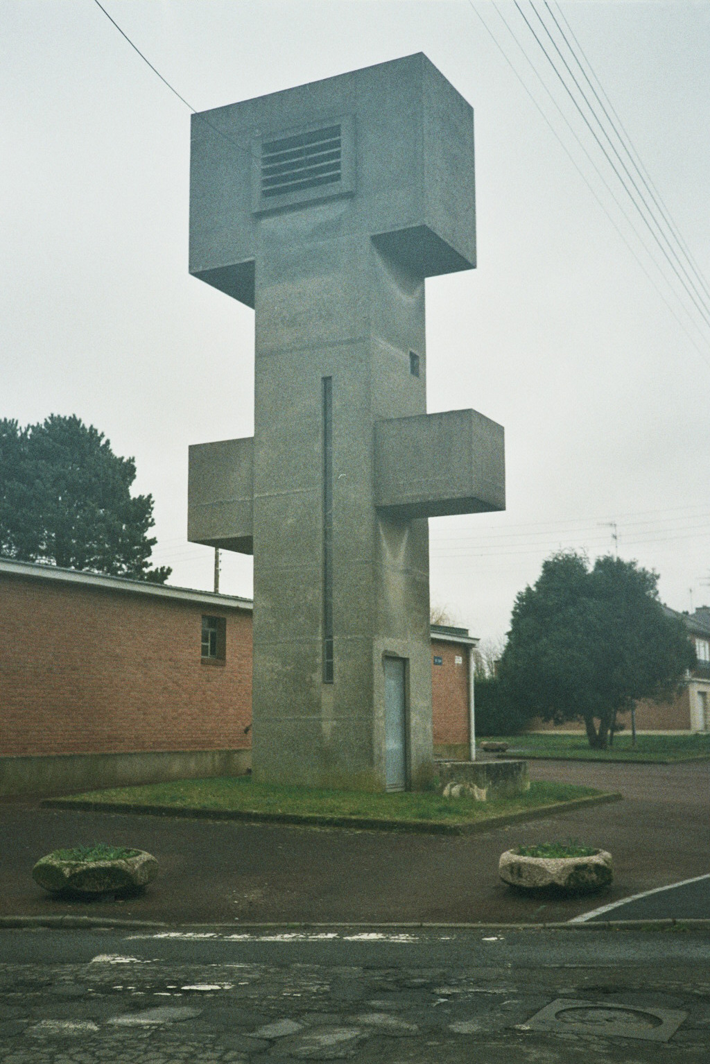 Archillect ID 190762