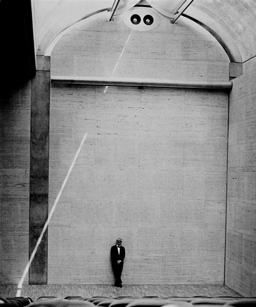 Archillect ID 190980