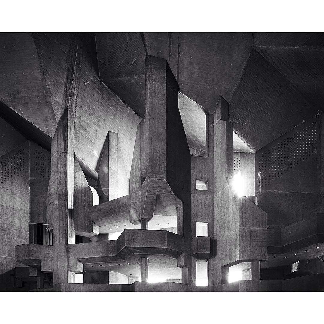 Archillect ID 191685