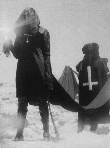 Archillect ID 192340