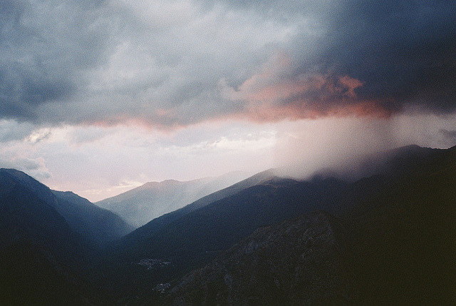 Archillect ID 192570