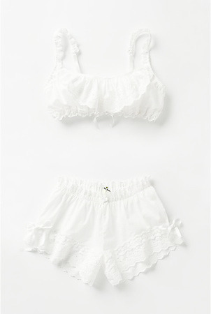 Archillect ID 192744