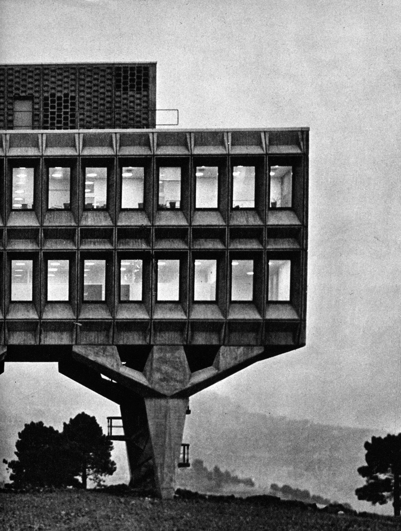 Archillect ID 193593