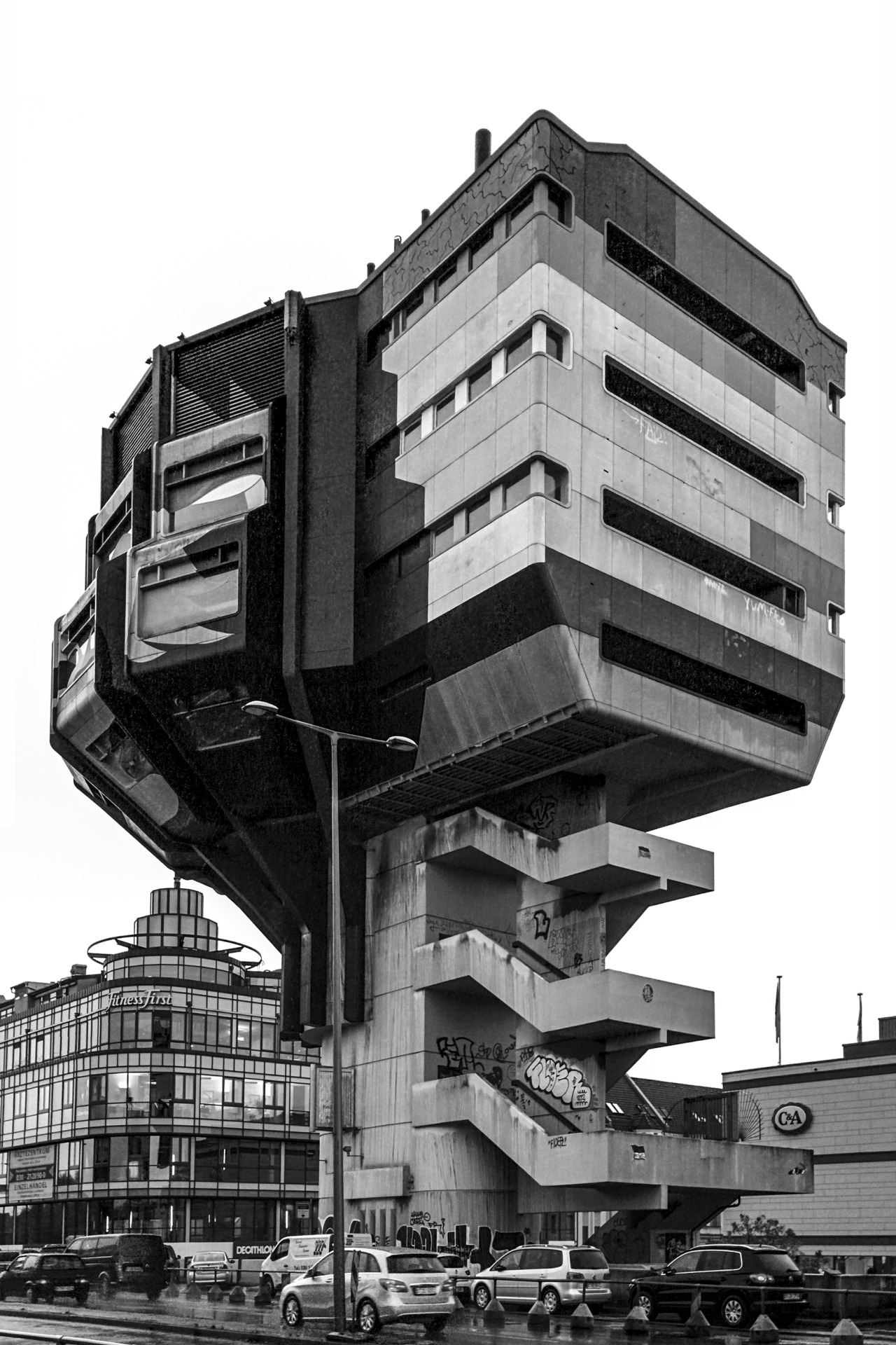 Archillect ID 193719