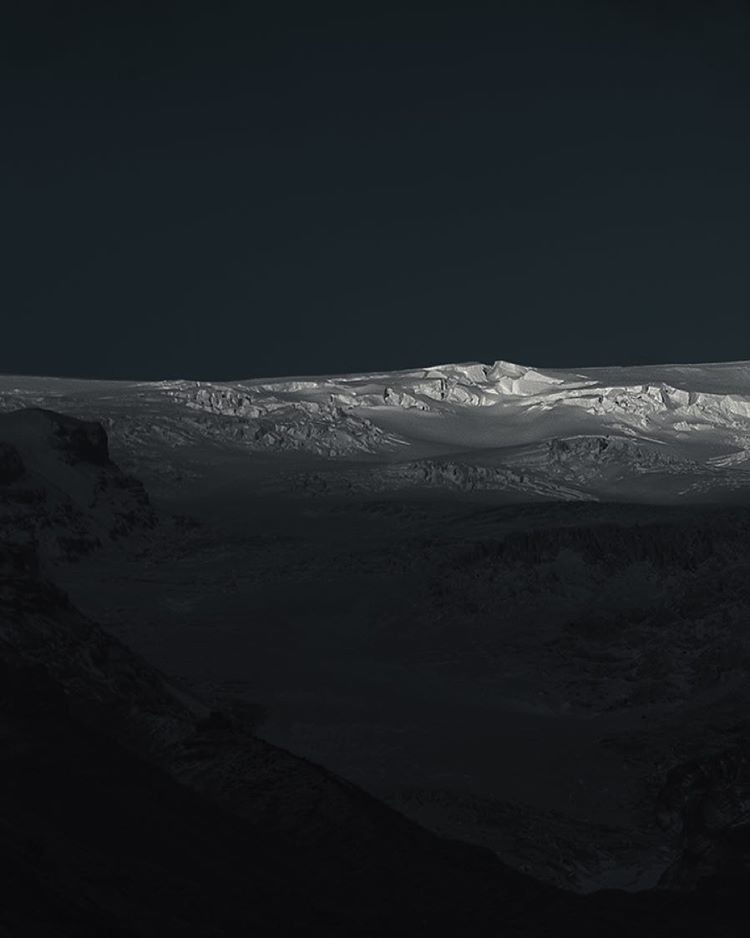 Archillect ID 194187