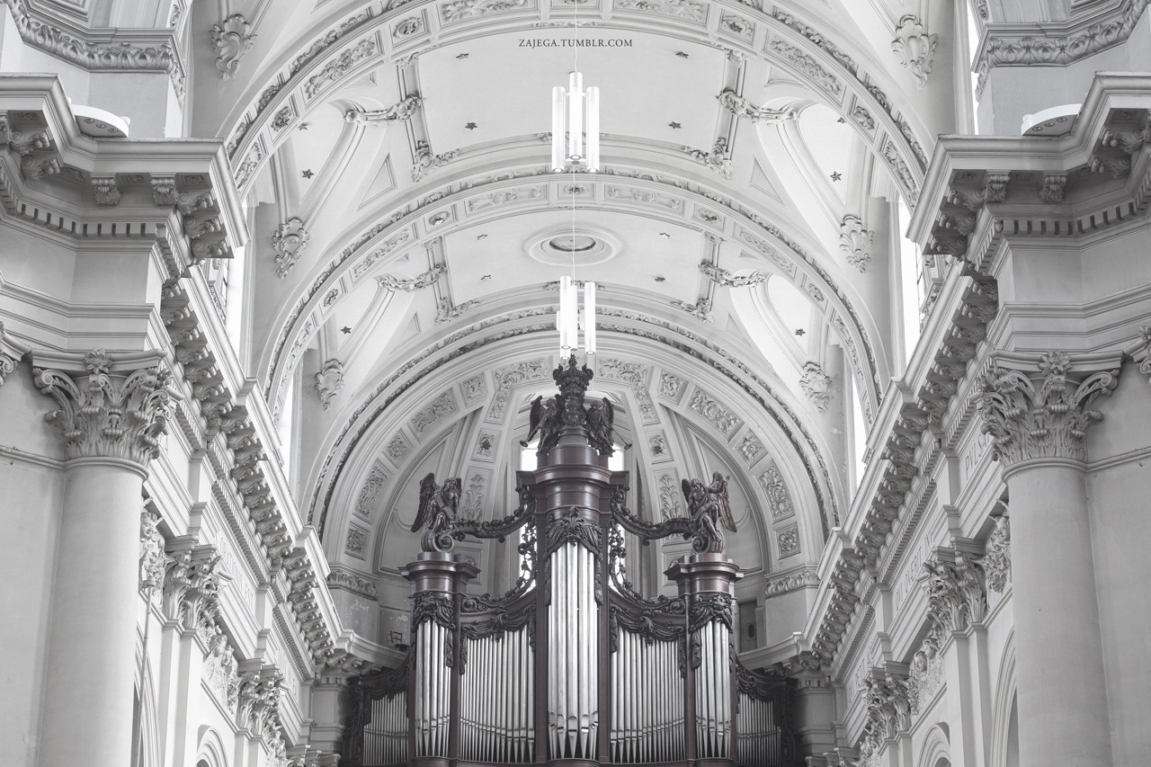 Archillect ID 194207
