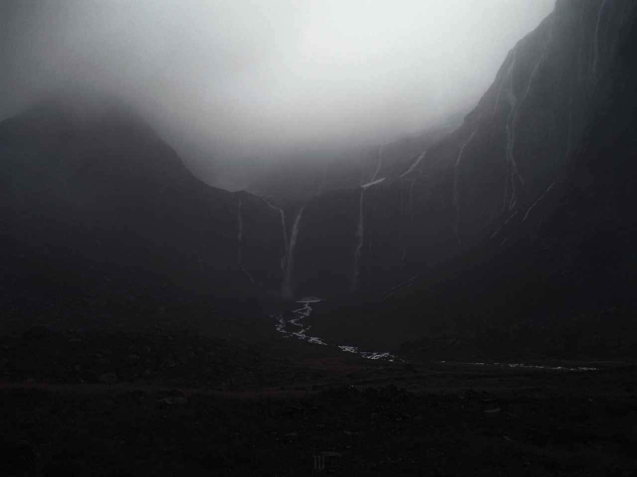 Archillect ID 194329