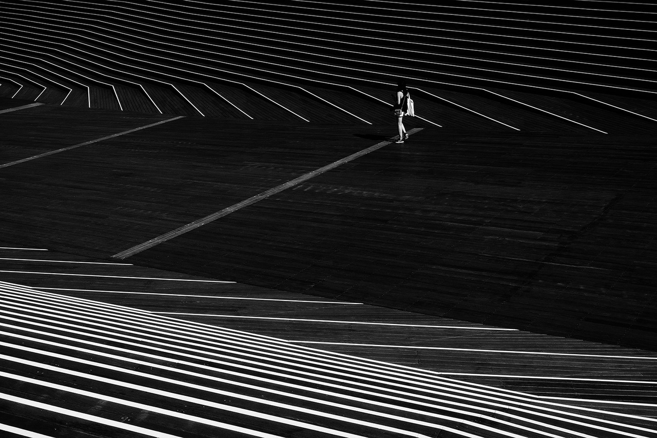 Archillect ID 195075