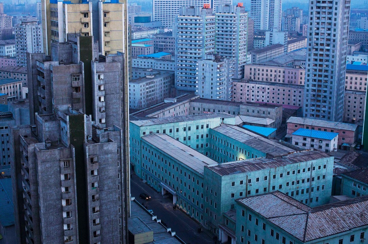 Archillect ID 195542