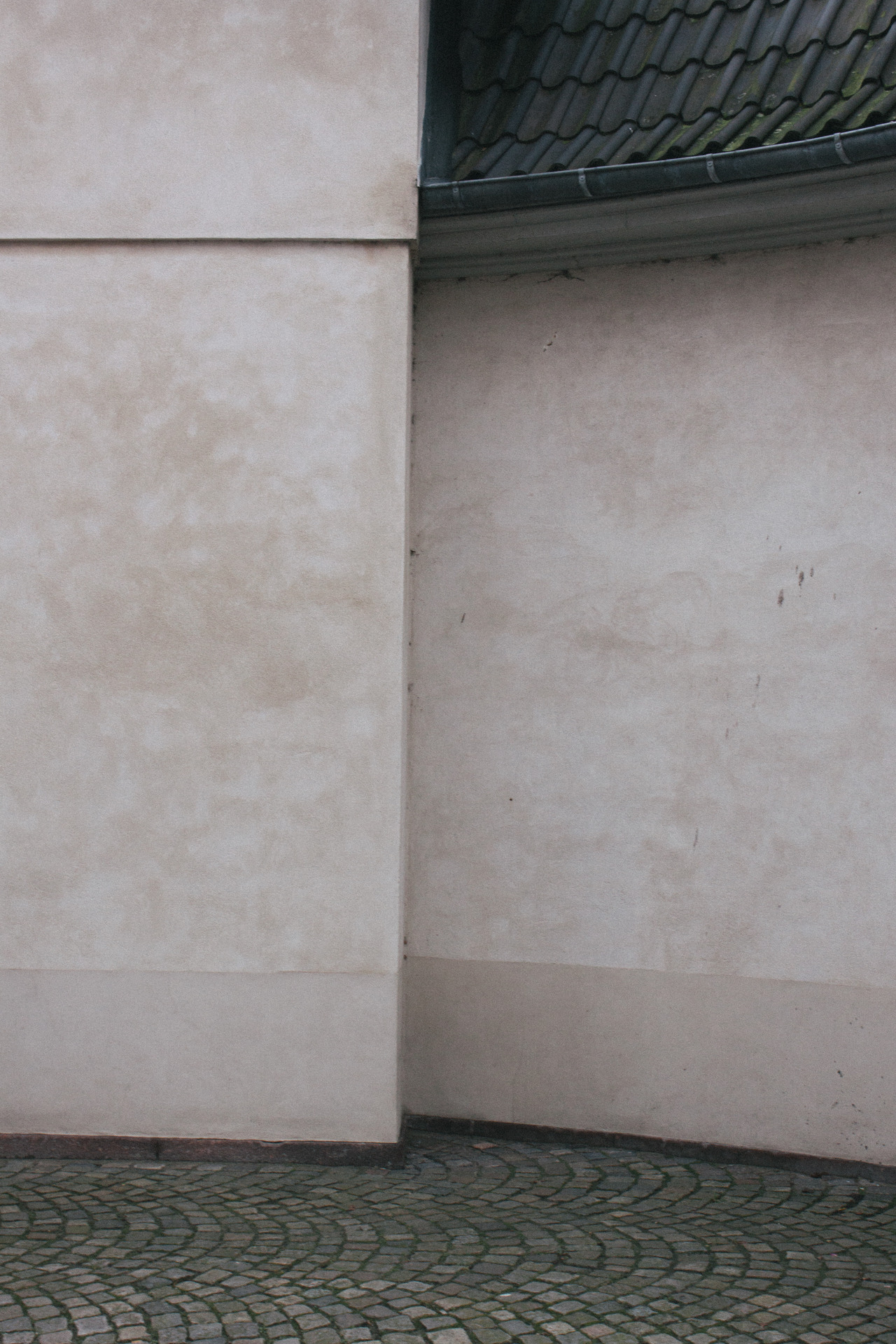 Archillect ID 195770