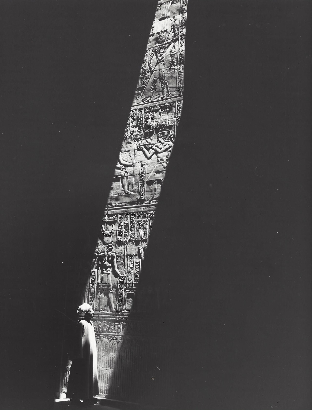 Archillect ID 195833