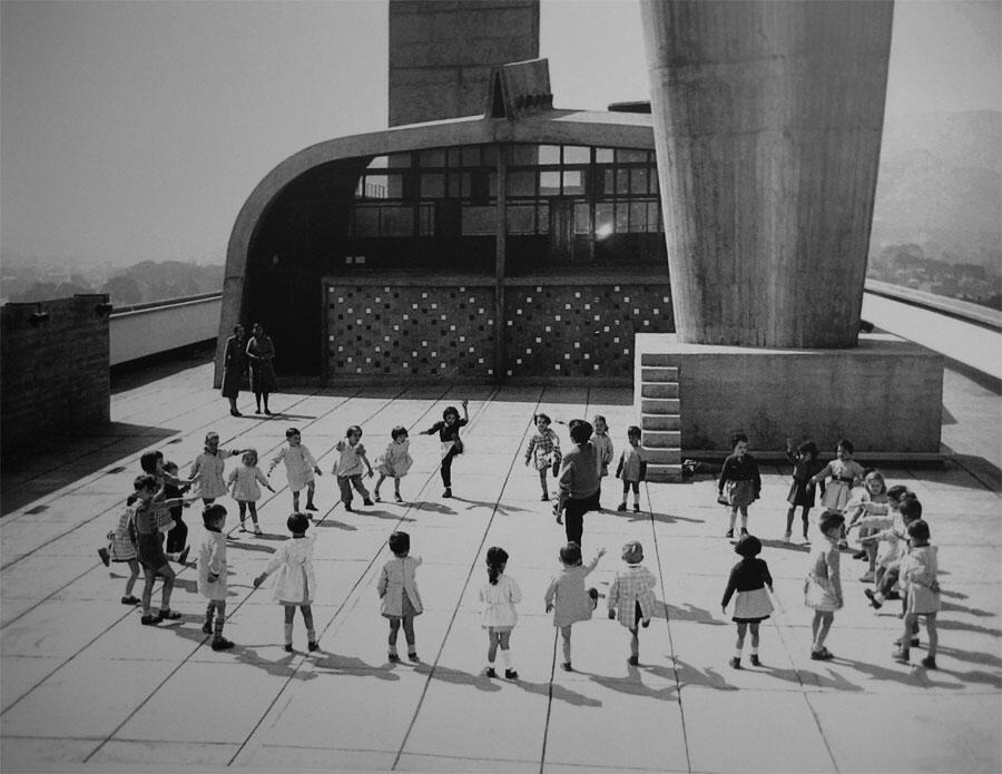 Archillect ID 196386