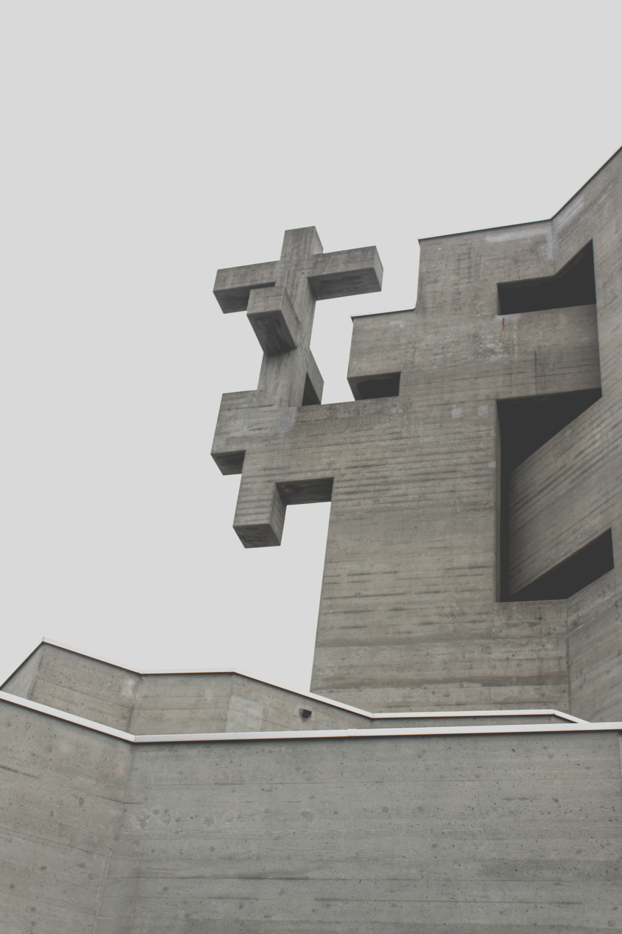 Archillect ID 196543