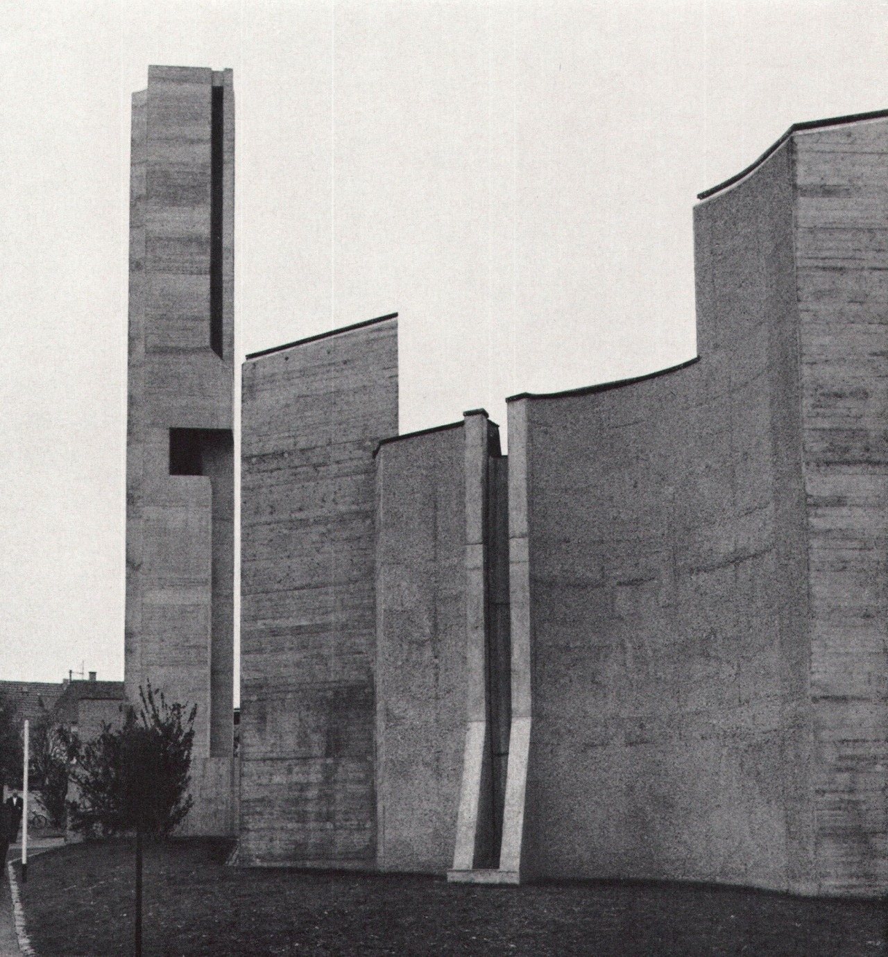 Archillect ID 196750