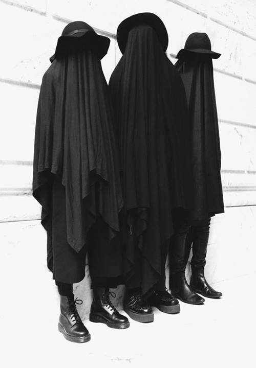 Archillect ID 196833
