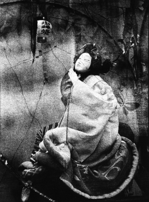 Archillect ID 197654