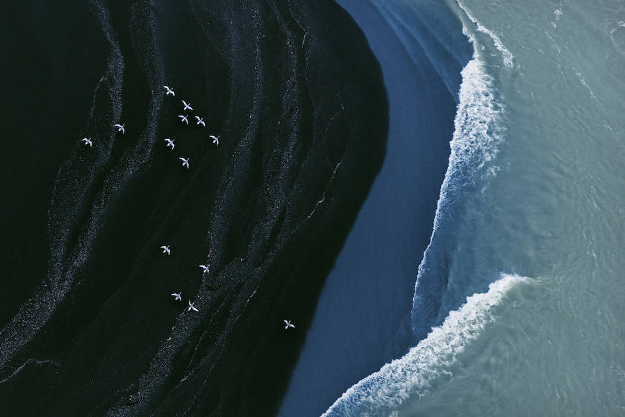Archillect ID 197816