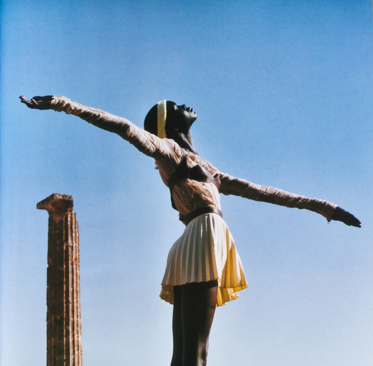Archillect ID 198917
