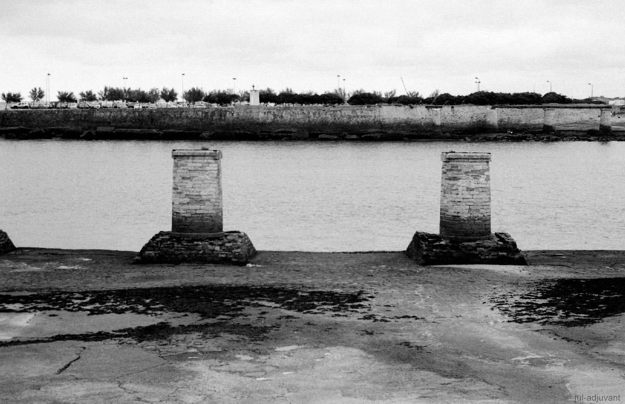 Archillect ID 198933