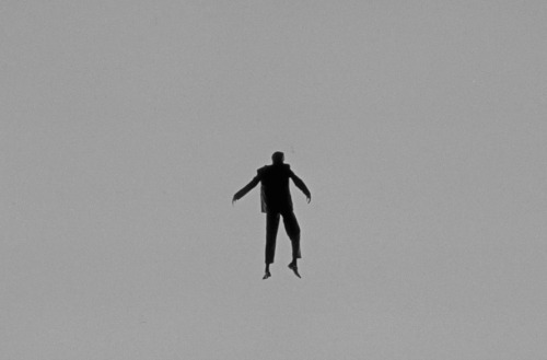 Archillect ID 200297