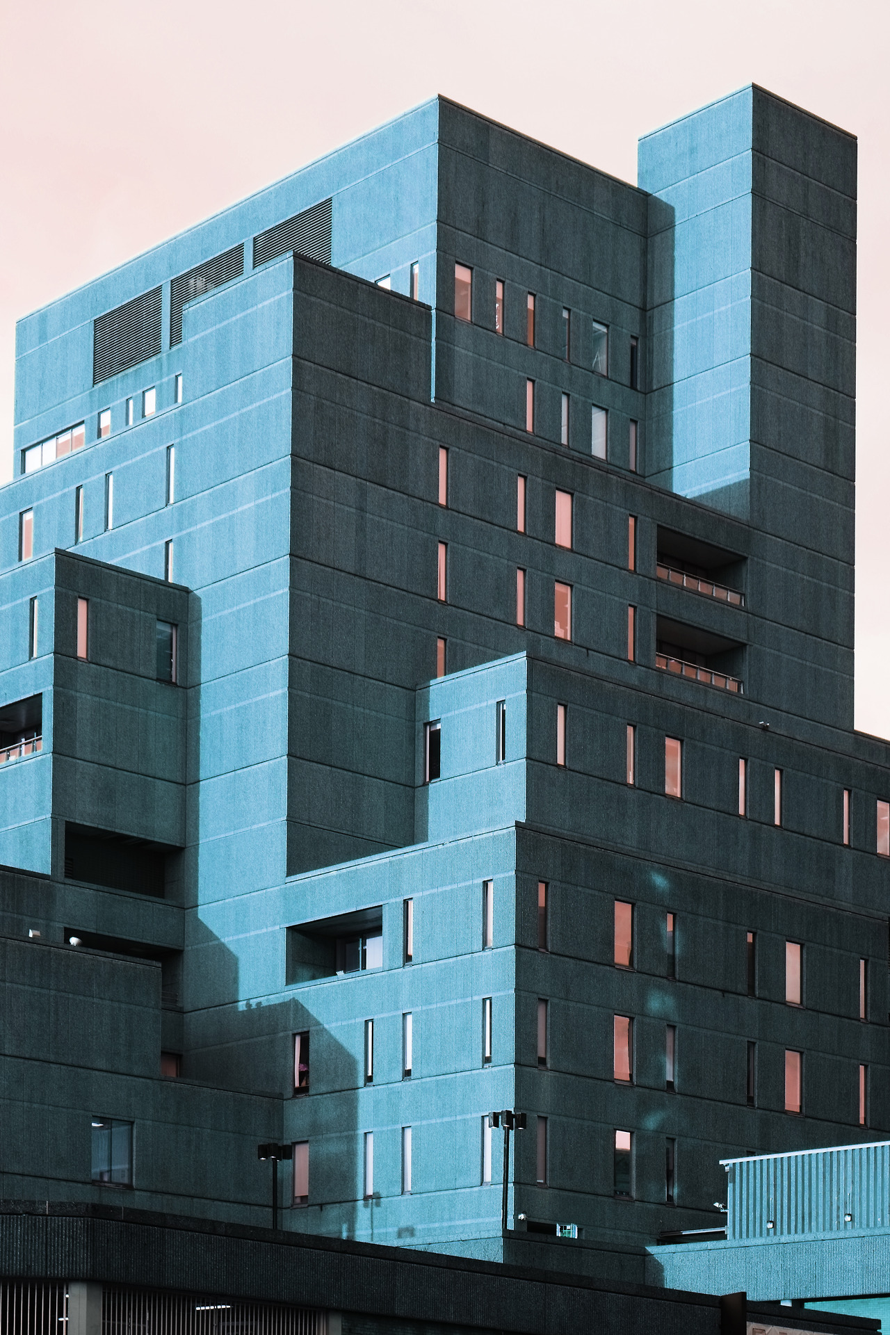 Archillect ID 205367