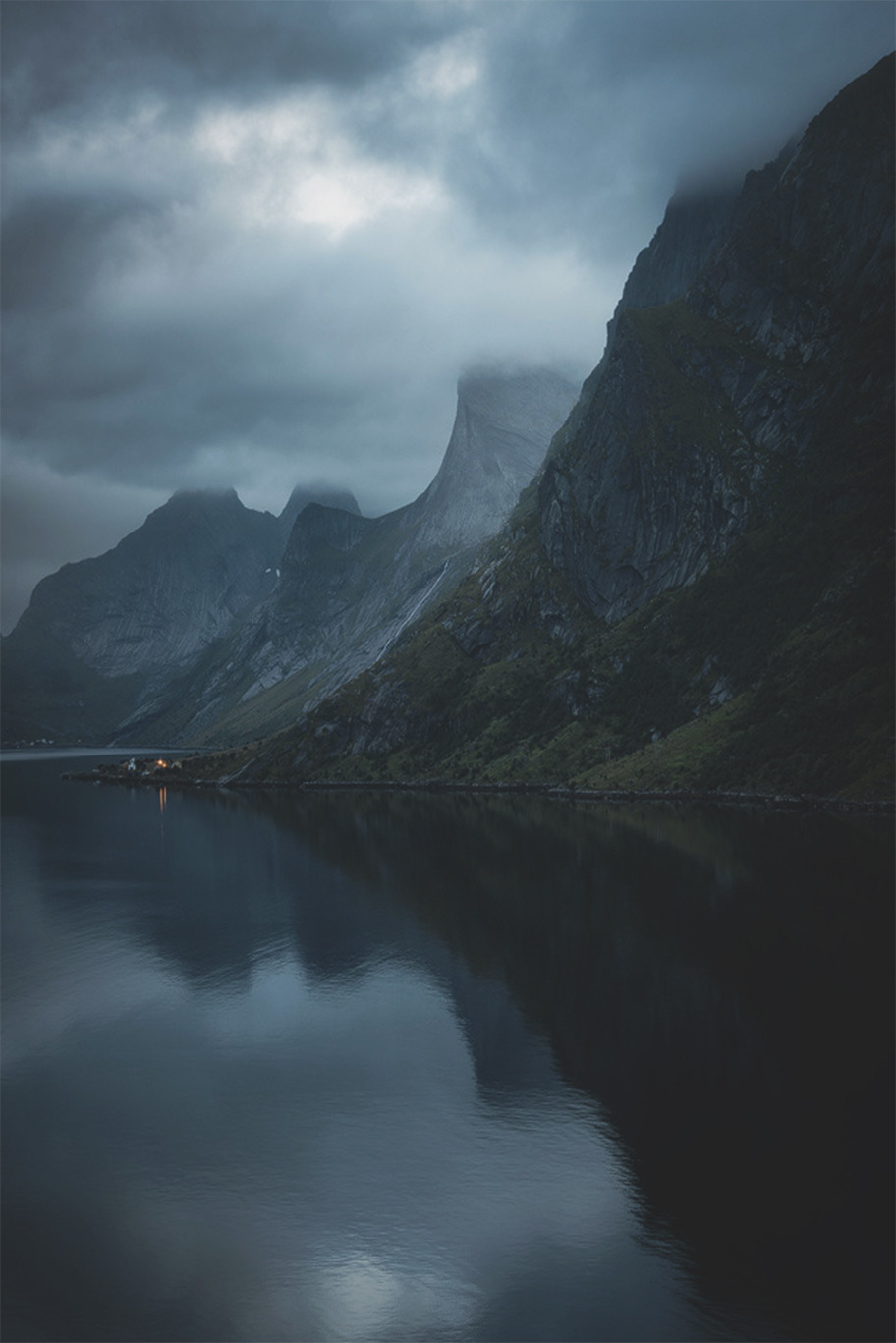 Archillect ID 205661