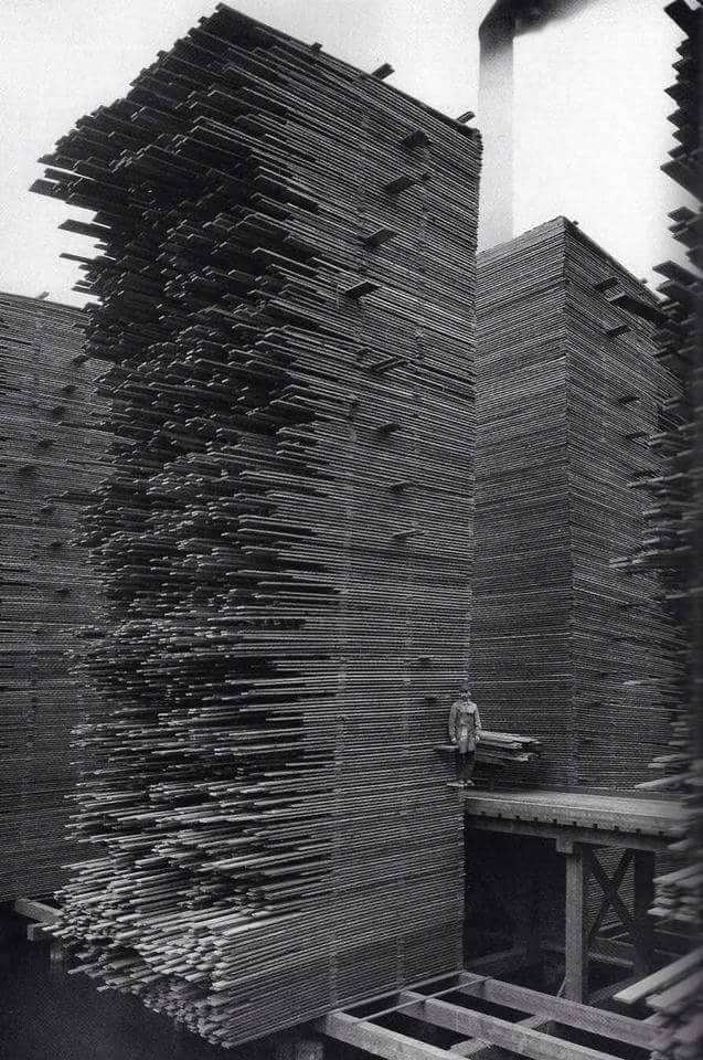 Archillect ID 206598