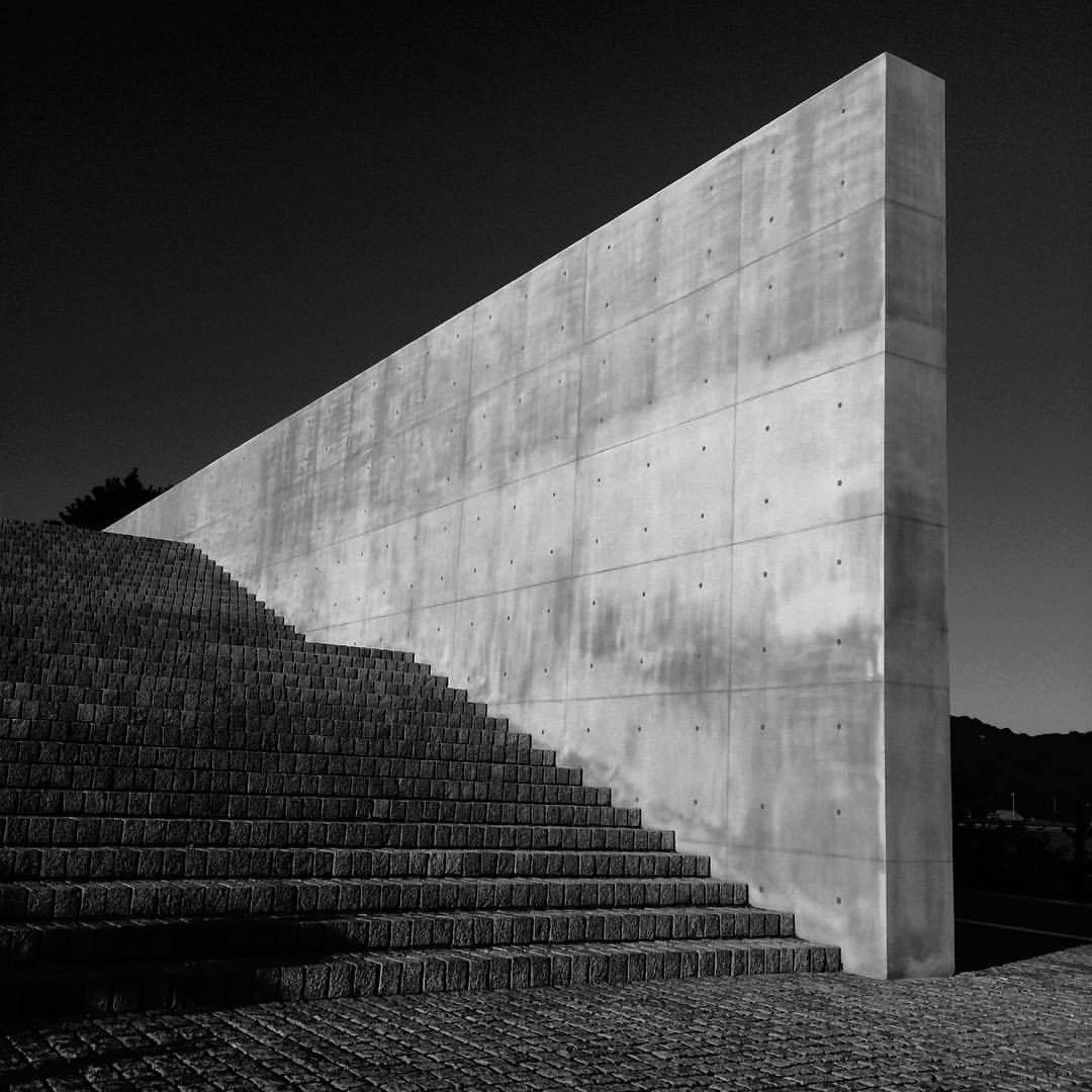 Archillect ID 206685