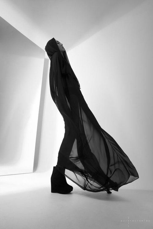 Archillect ID 207779