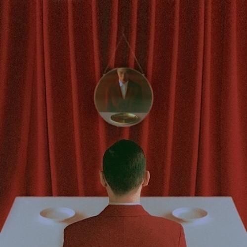 Archillect ID 207809