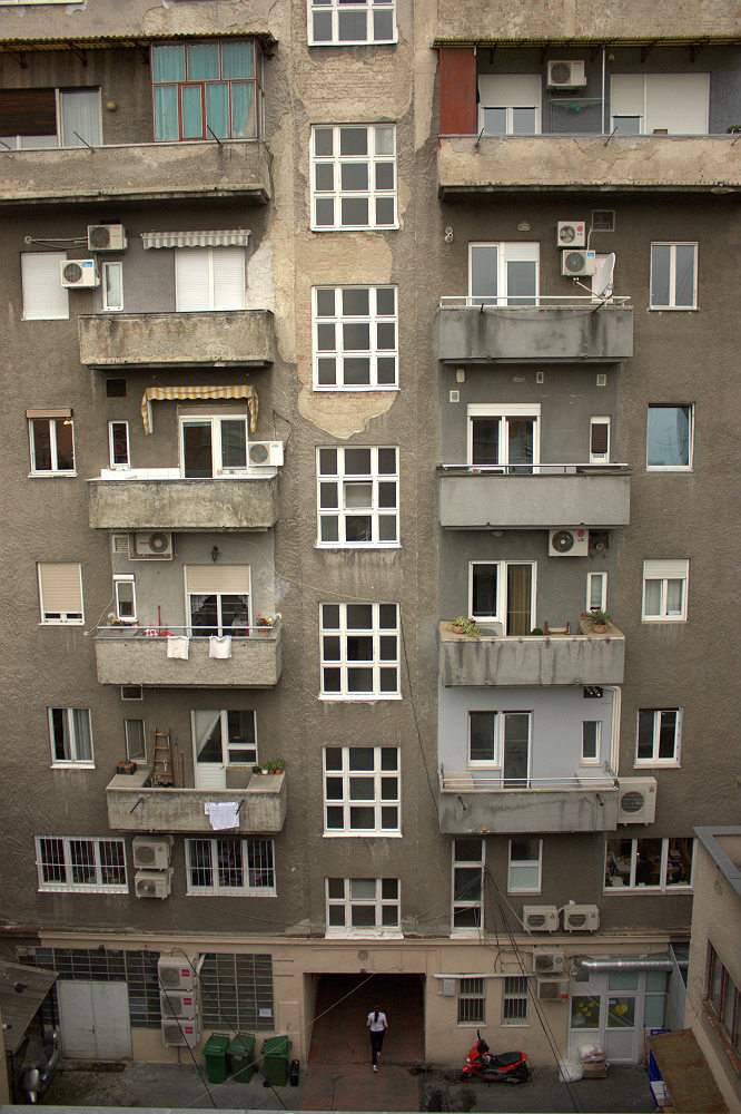 Archillect ID 208046