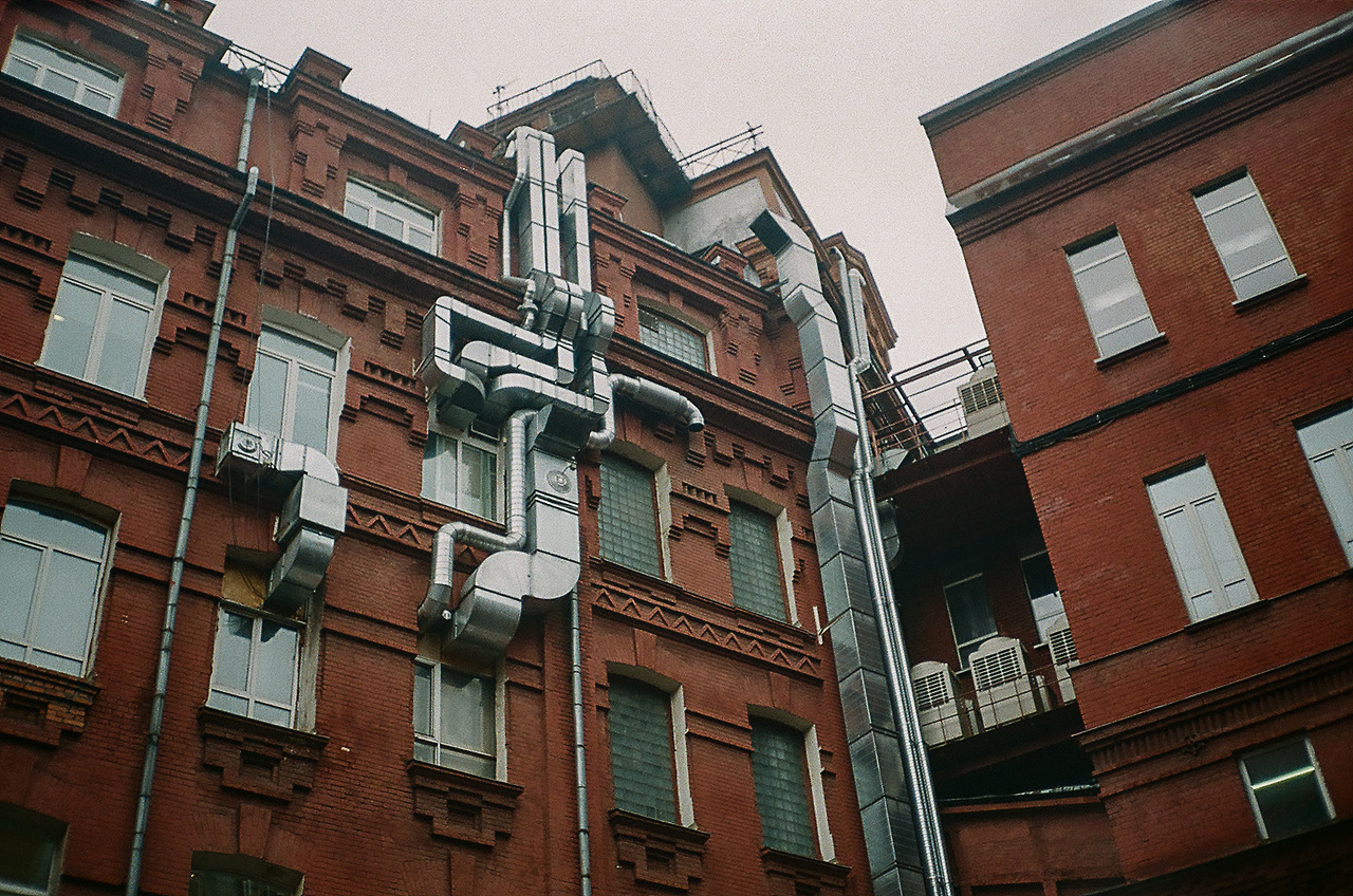 Archillect ID 208319
