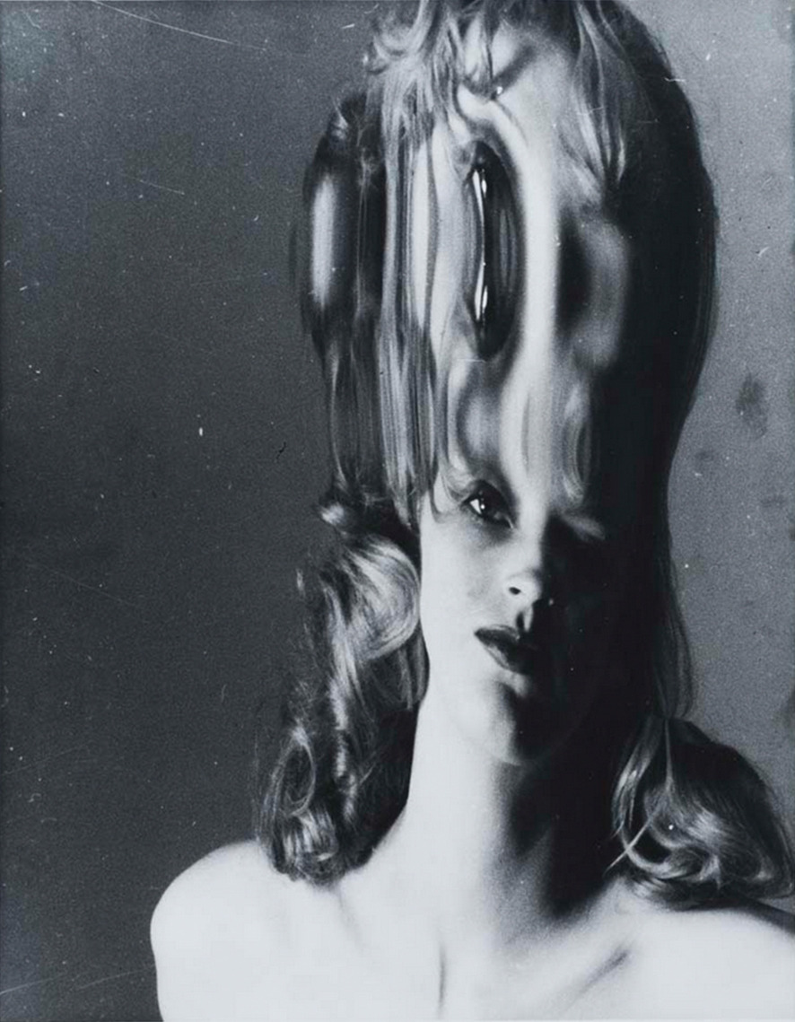 Archillect ID 208652