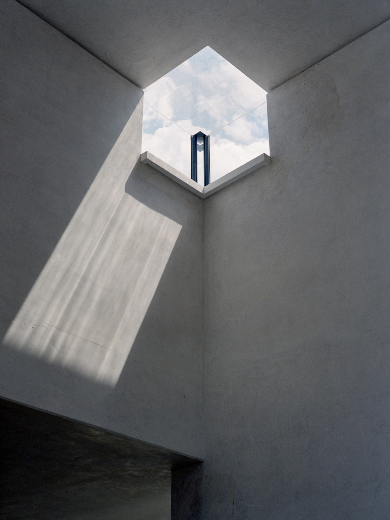 Archillect ID 210524