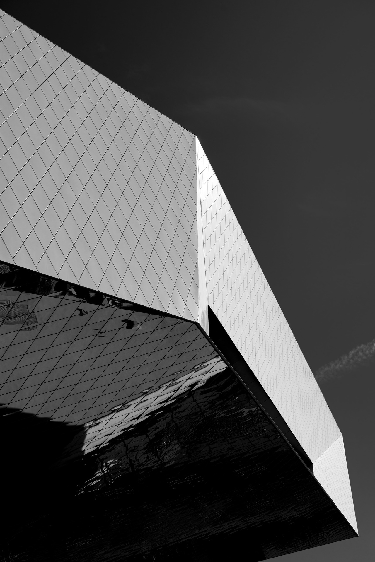 Archillect ID 211087