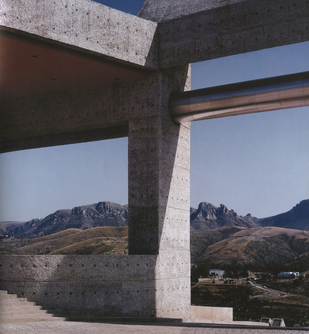 Archillect ID 211293