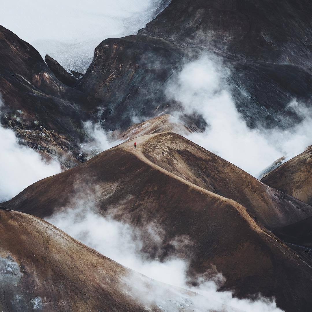 Archillect ID 211928